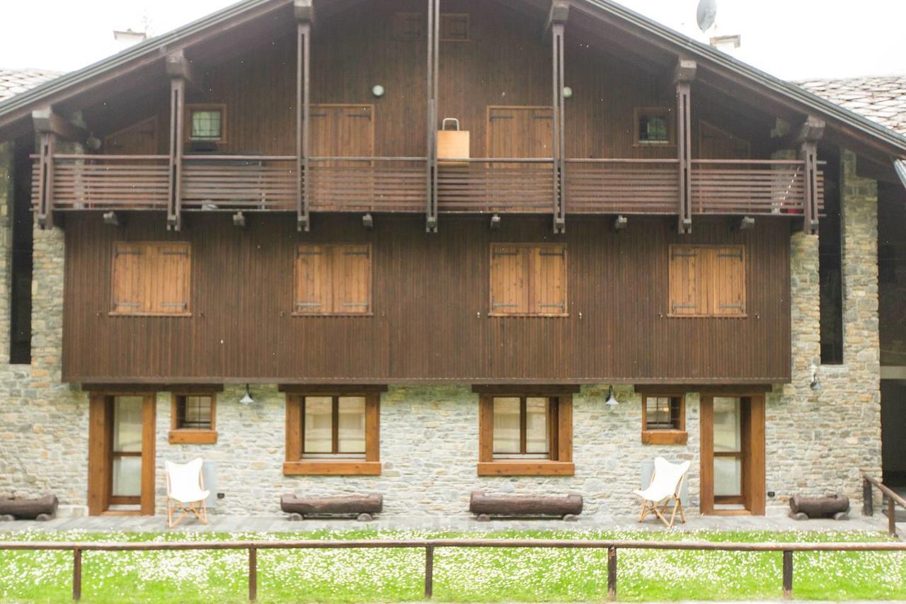 Joivy Superb Apartments For 6 With Mountain View And Garden In Курмайор Екстер'єр фото
