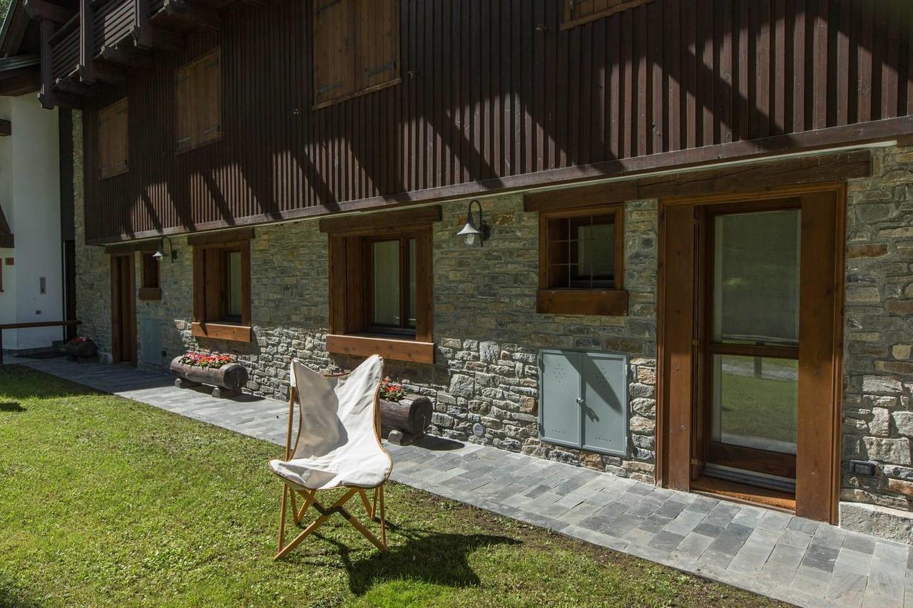 Joivy Superb Apartments For 6 With Mountain View And Garden In Курмайор Екстер'єр фото